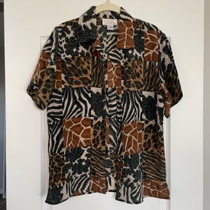 Vintage Animal Print Short Sleeve Button Up Women’s Sheer Size M Fun Quirky